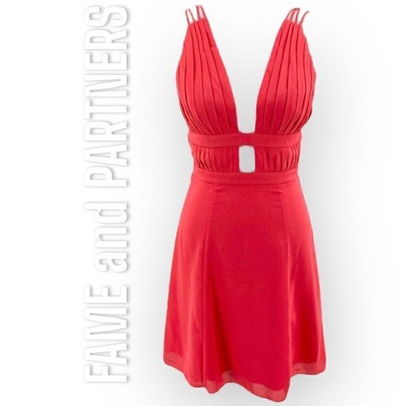 Fame And Partners Watermelon Pink Plunging Neckline Cut Out Mini Dress Women’s 4 - Picture 2 of 16